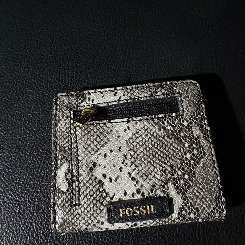 Fossil Black and White Snakeskin Wallet